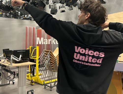Hoodies für Voices United
