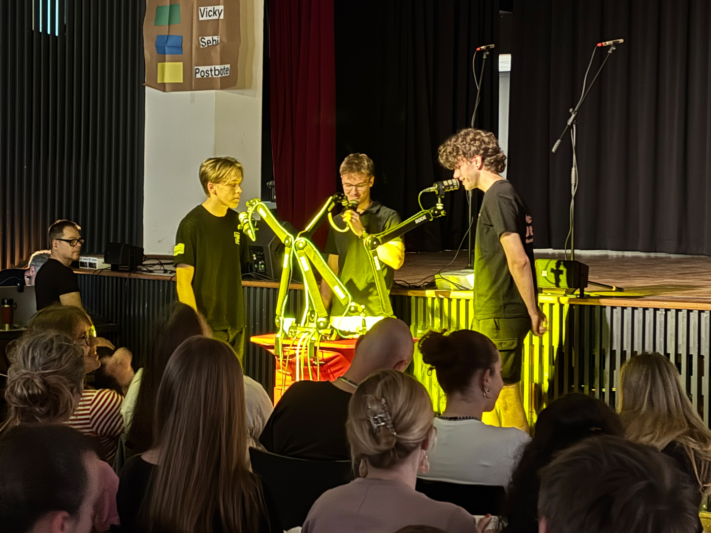 FRITZE ON STAGE