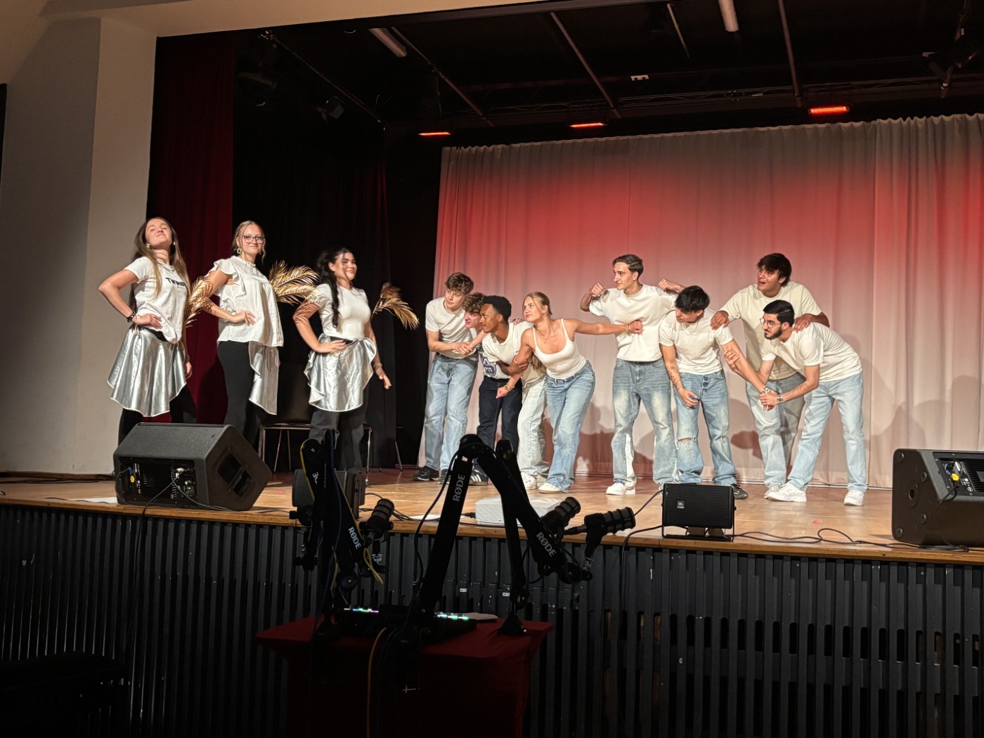FRITZE ON STAGE